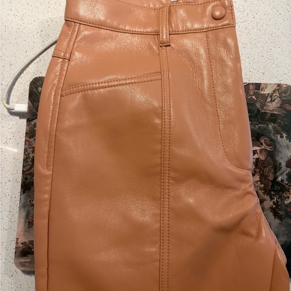 Wilfred Camel Leather Pants - Picture 2 of 4